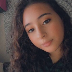 Meet your Posher, Mandy